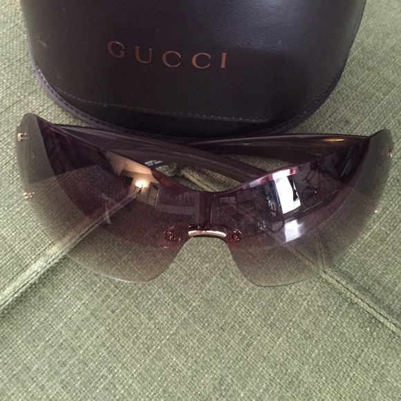 Gucci Sunglasses - Picture 4 of 4