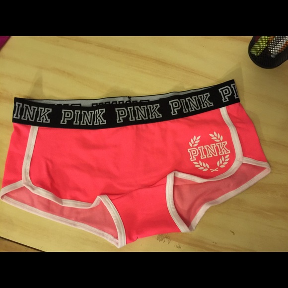 ❤️NWT victoria secret pink boyshort panties