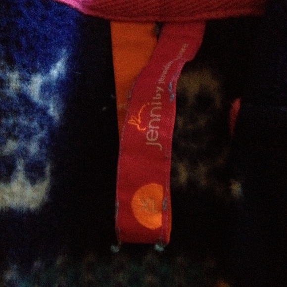 Short, winter night gown with hood! - Picture 2 of 2