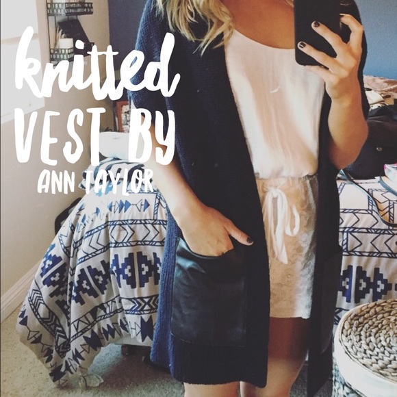 KNITTED VEST | ANN TAYLOR | SZ MEDIUM