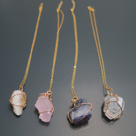 Rose Quartz // Natural Healing Gemstone Necklace - Picture 2 of 2