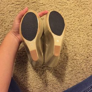 Aldo Shoes - Aldo Patent Wedge Heels Aldo Shoes - Aldo Patent Wedge Heels