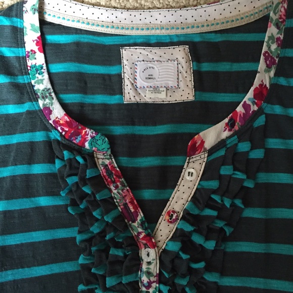 Anthropologie Ruffled Henley - Picture 3 of 4