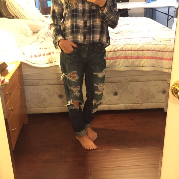 dark blue denim boyfriend jeans!