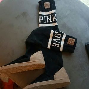 VS mukluk boot socks