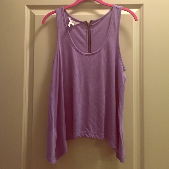 Flowy asymmetrical tank top