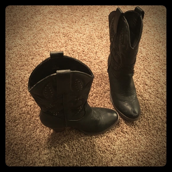 Very Volatile Cowboy boots