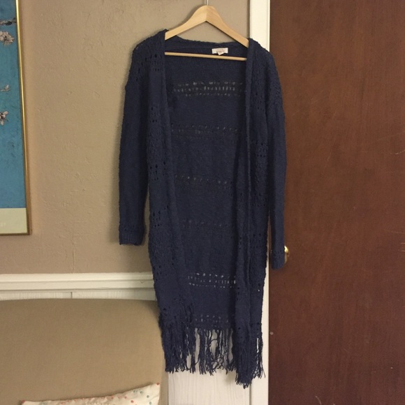 Sun and shadow long fringe sweater