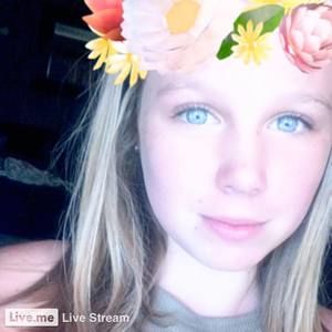 Meet your Posher, Jillian