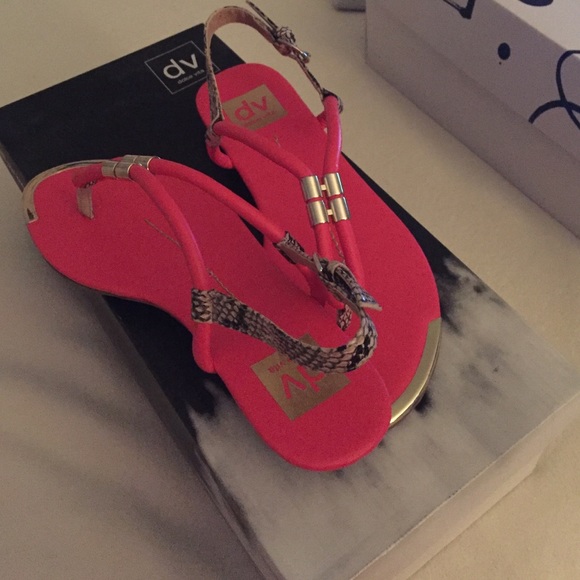 Dolce Vita Shoes - Dolce Vita Sandals