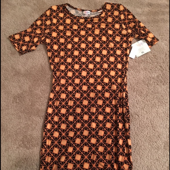NWT- Lularoe Julia Dress