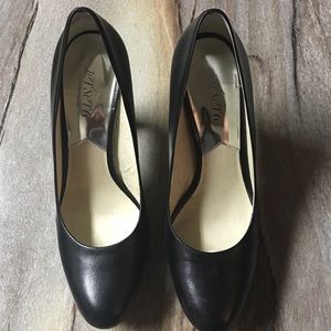 Michael by Michael Kors Sabrina pump