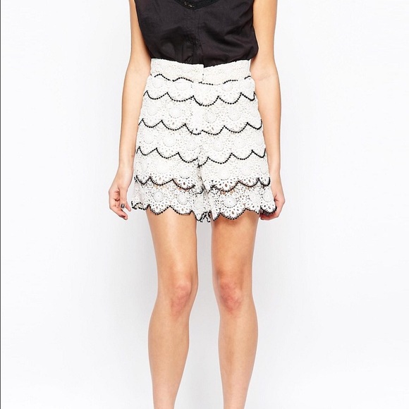 Sister Jane Falcon Wing Shorts - Picture 3 of 4