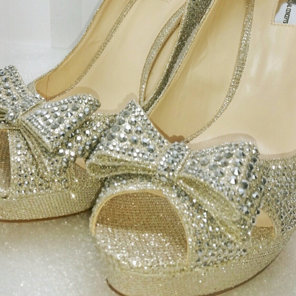 SUPER SPARKLE PUMPS - Picture 2 of 3