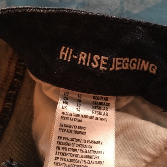 American Eagle High Rise Jegging
