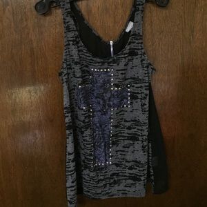 Cross detailed tank