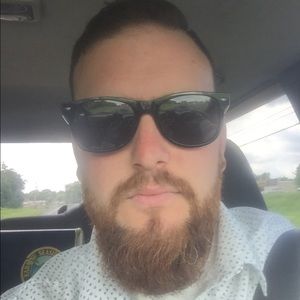 Meet your Posher, Dean