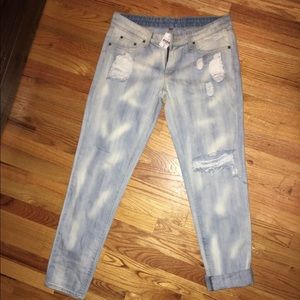 LF never been worn boyfriend jeans