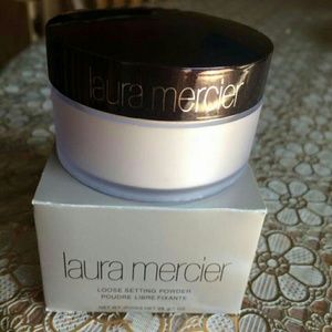 Laura mercier setting powder