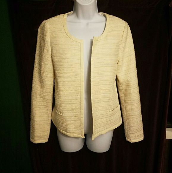 Banana Republic cream blazer