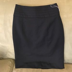 Black H&M high waisted pencil skirt