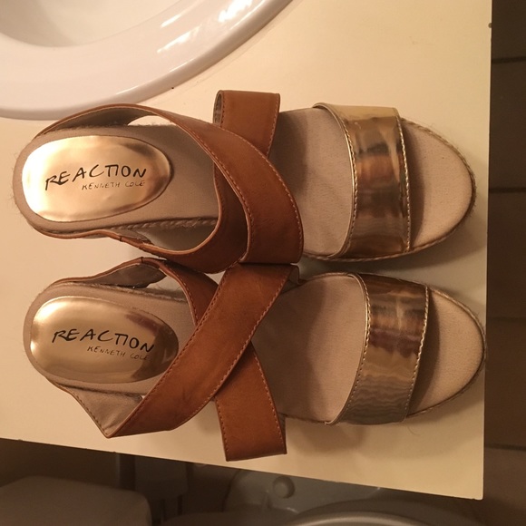 Kenneth Cole heels size 6