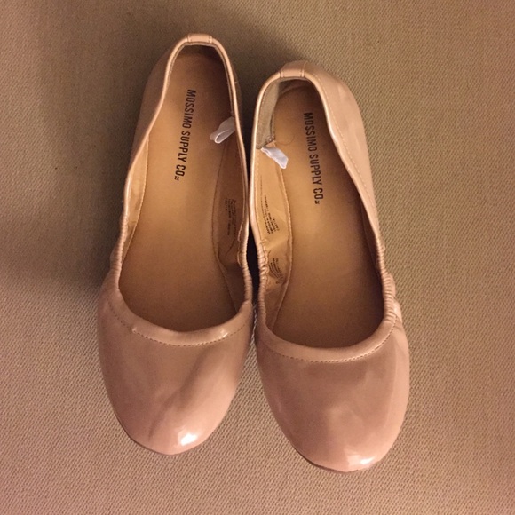 Nude Merona ballet flats