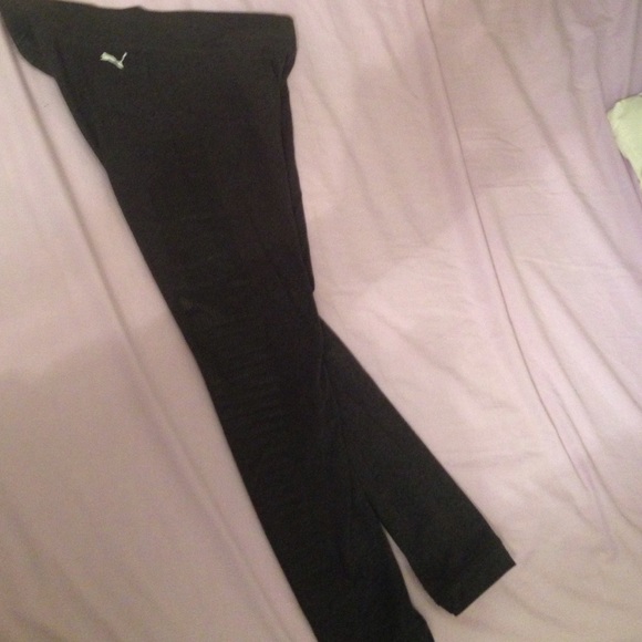 Charcoal grey PUMA leggings