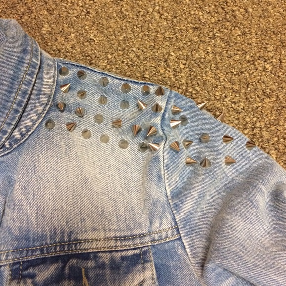 Denim jacket - Picture 4 of 4