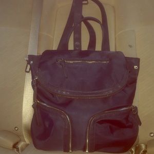 Selling a Lizclaiborne Backtoschool bag 4 the Low