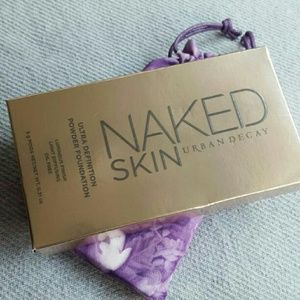 Urban Decay-Ultra definition Powder Foundation NIB