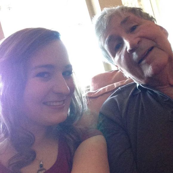 Meet your Posher, Hannah - Picture 1 of 1