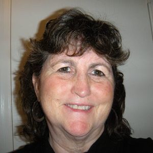 Meet your Posher, Connie