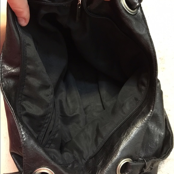 Black faux leather "Dollhouse" purse - Picture 3 of 3