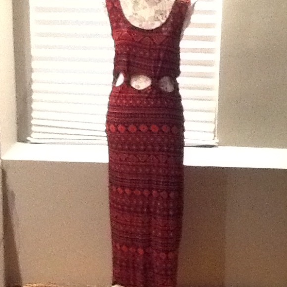 NEW RED & BLACK DRESS - Picture 2 of 4