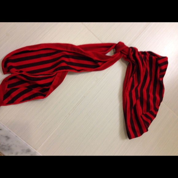 Sexy pirate costume - Picture 4 of 4