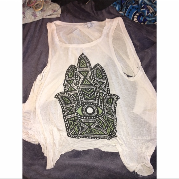 UO tank w hamsa hand on front & open back!