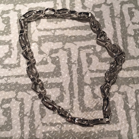 Heart Bracelet - Picture 3 of 3