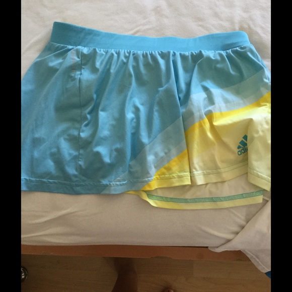 Tennis adidas skirt