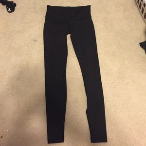 lulu lemon leggings (wunder under)