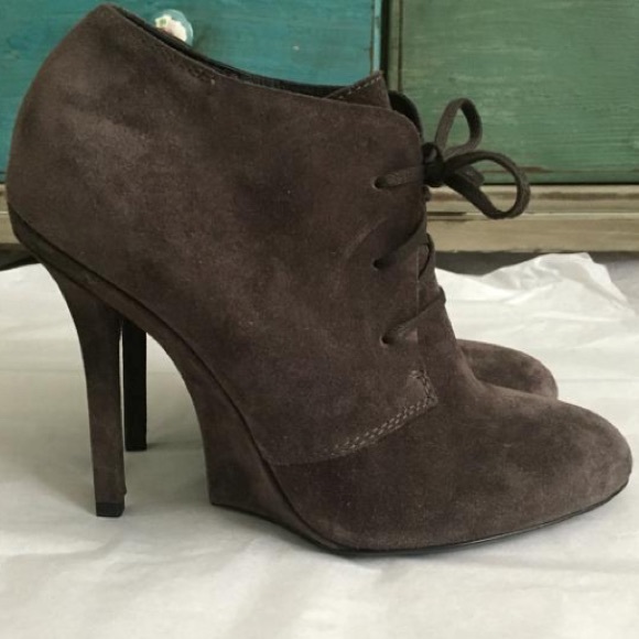 SOLD YSL Yves Saint Laurent Charcoal Suede Heels - Picture 3 of 4