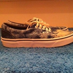 Acid wash vans 💙