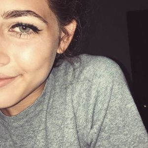 Meet your Posher, Andi