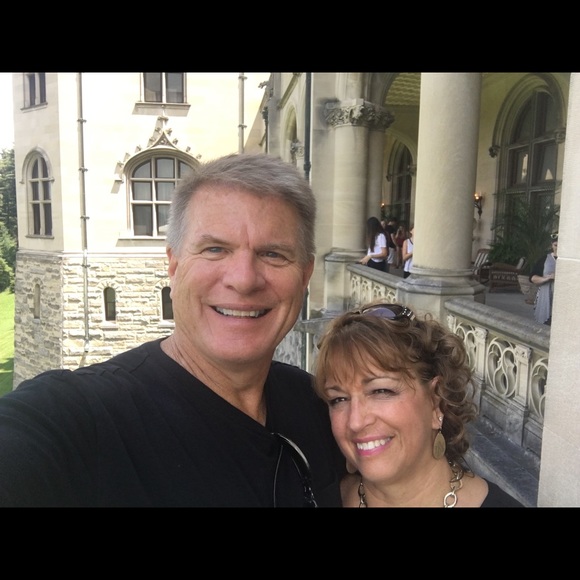 Meet your Posher, Pam - Picture 1 of 1