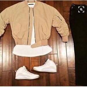 Meet your Posher, Bernie