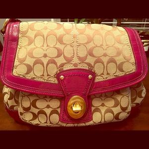 Authentic coach purse in perfect condition