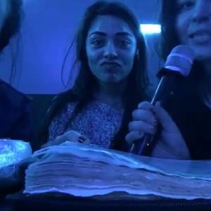 Meet your Posher, Evrim