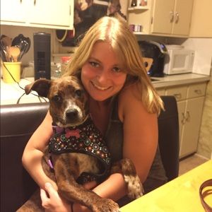 Meet your Posher, Haley