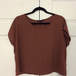 🚫SOLD🚫Tan, Flowy Blouse (NWOT)