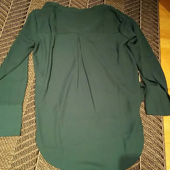 Banana Republic Blouse - Picture 2 of 2